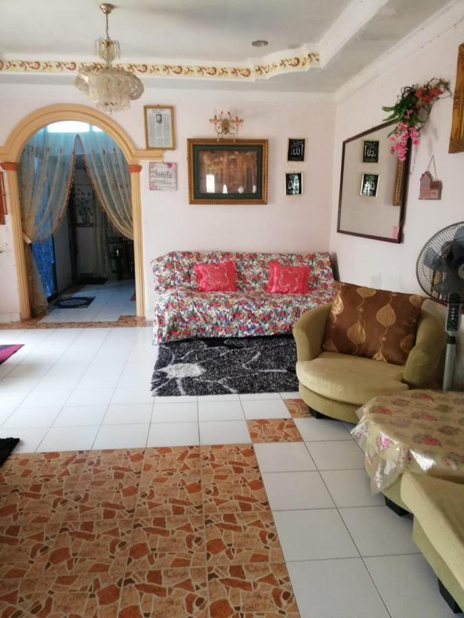 Love Homestay Ct Kangar Exteriér fotografie